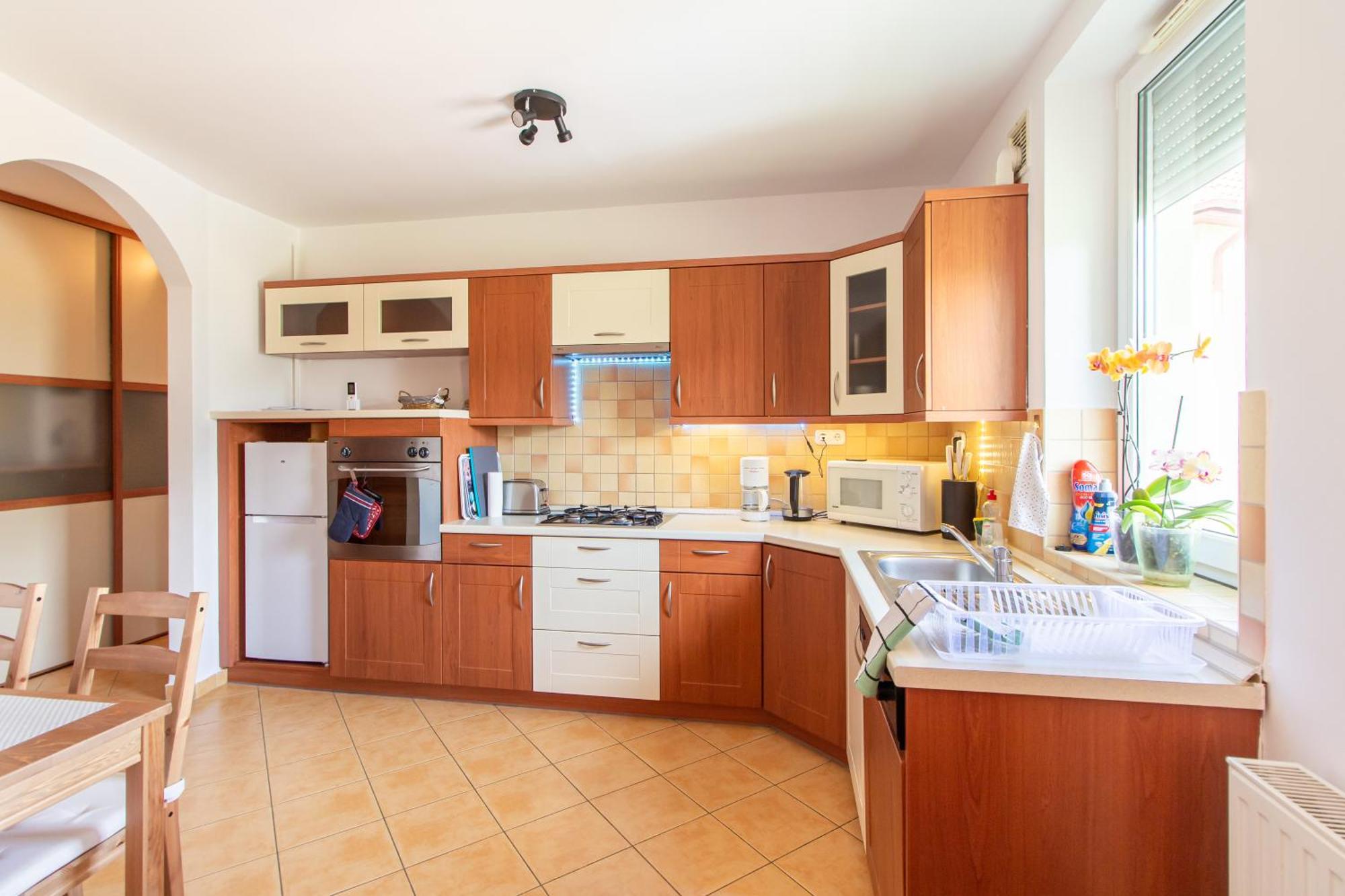 Viky'S Apartment Дьёр Экстерьер фото